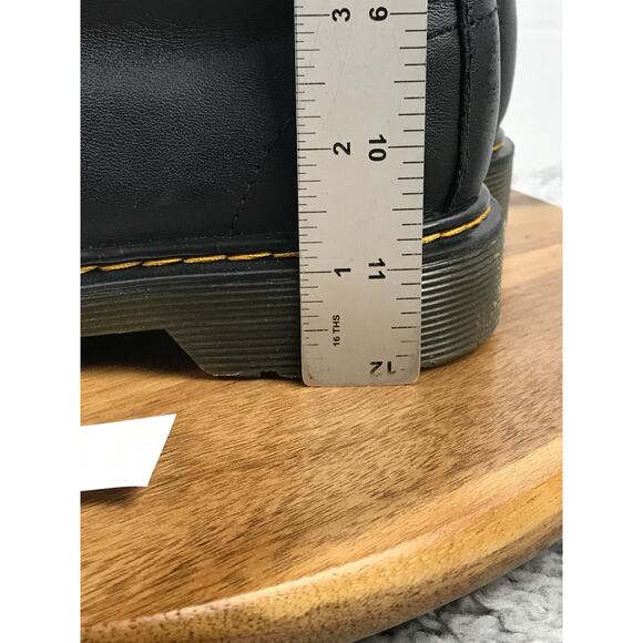 Dr. Martens 1460 J Black Leather Lace Up Casual Lifestyle Daily Boots Womens 5 - Picture 2 of 15